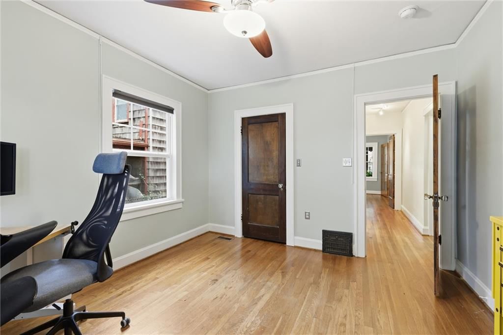 Photo 34 of 61 - 7516 Locust Street, Kansas City, MO 64131