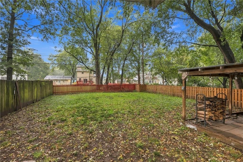 Photo 58 of 61 - 7516 Locust Street, Kansas City, MO 64131
