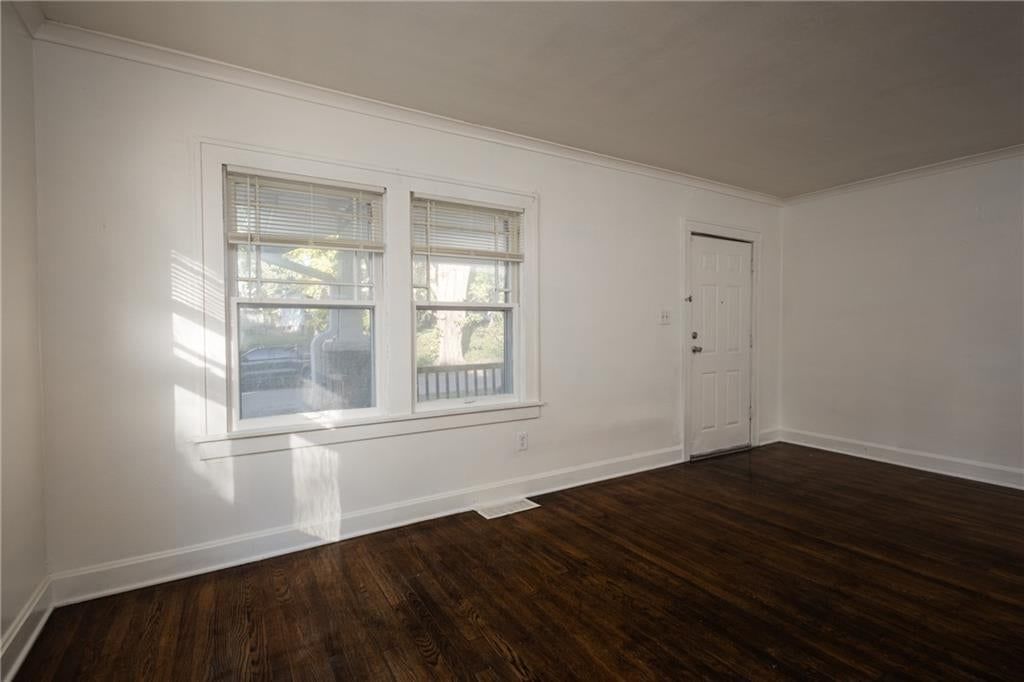 Photo 8 of 34 - 1951 N 28th Street, Kansas City, KS 66104