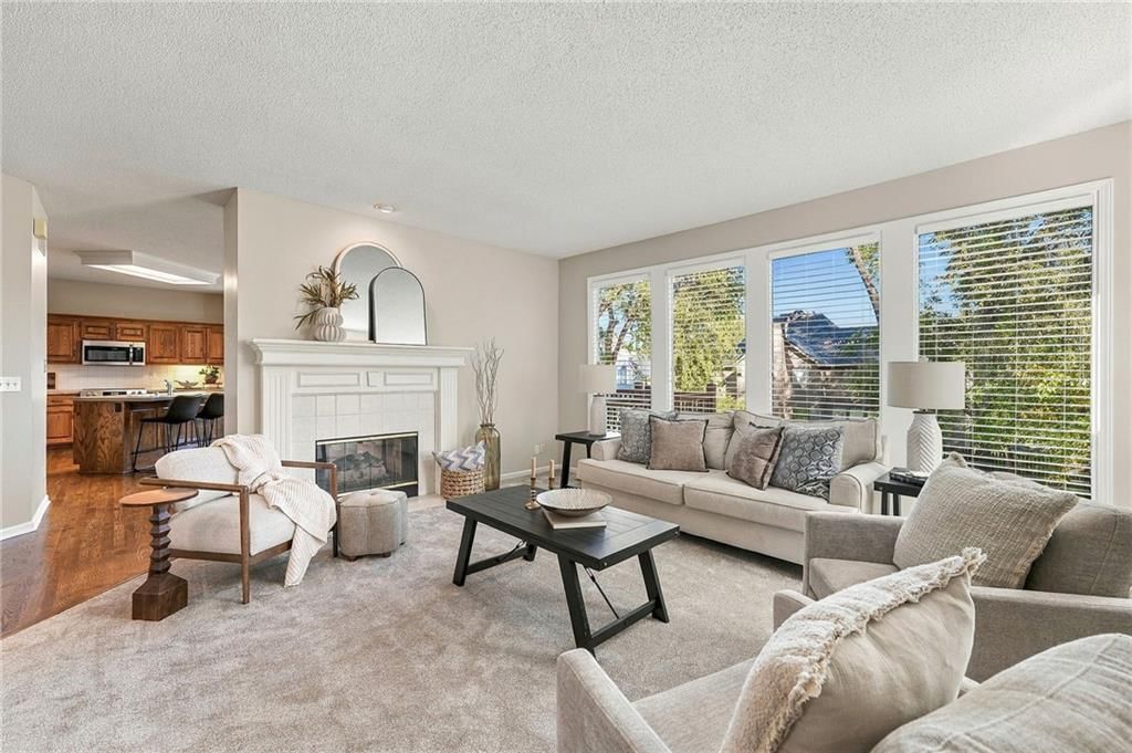 11216 W 140th Place, Overland Park, KS