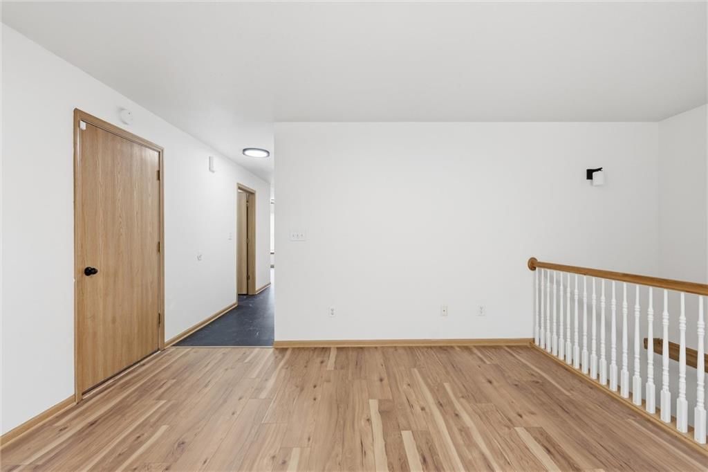 212/14 NW 27th St. Court, Blue Springs, MO: listing photo 3
