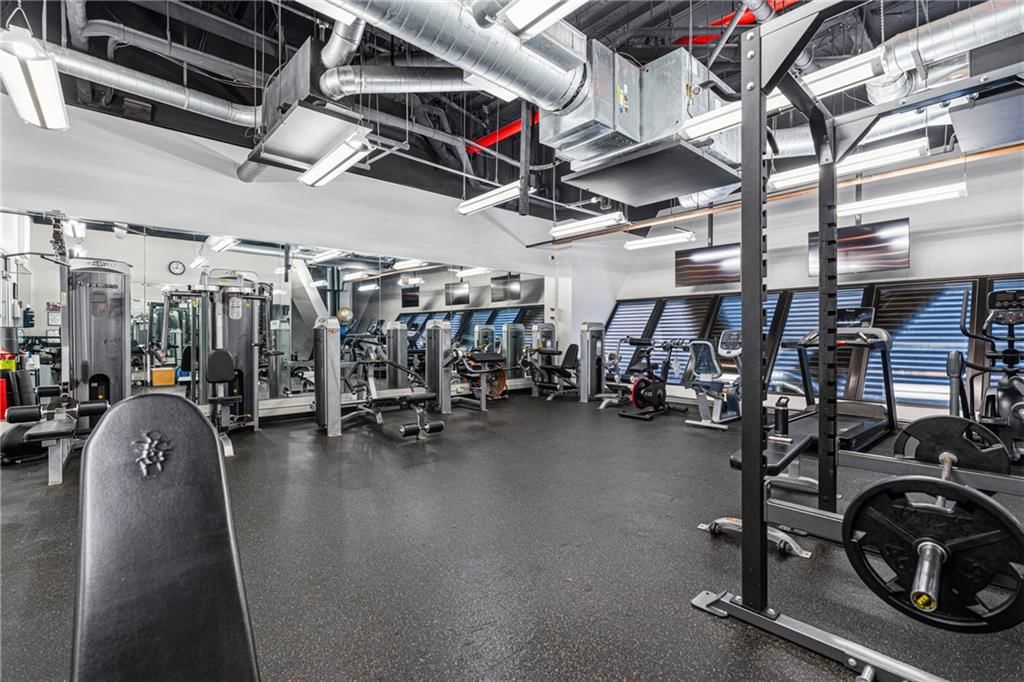 Home gym at 1101 Walnut Street #907, Kansas City, MO 64106