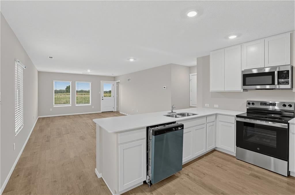 Photo 6 of 14 - 38011 W 207th Terrace, Edgerton, KS 66021