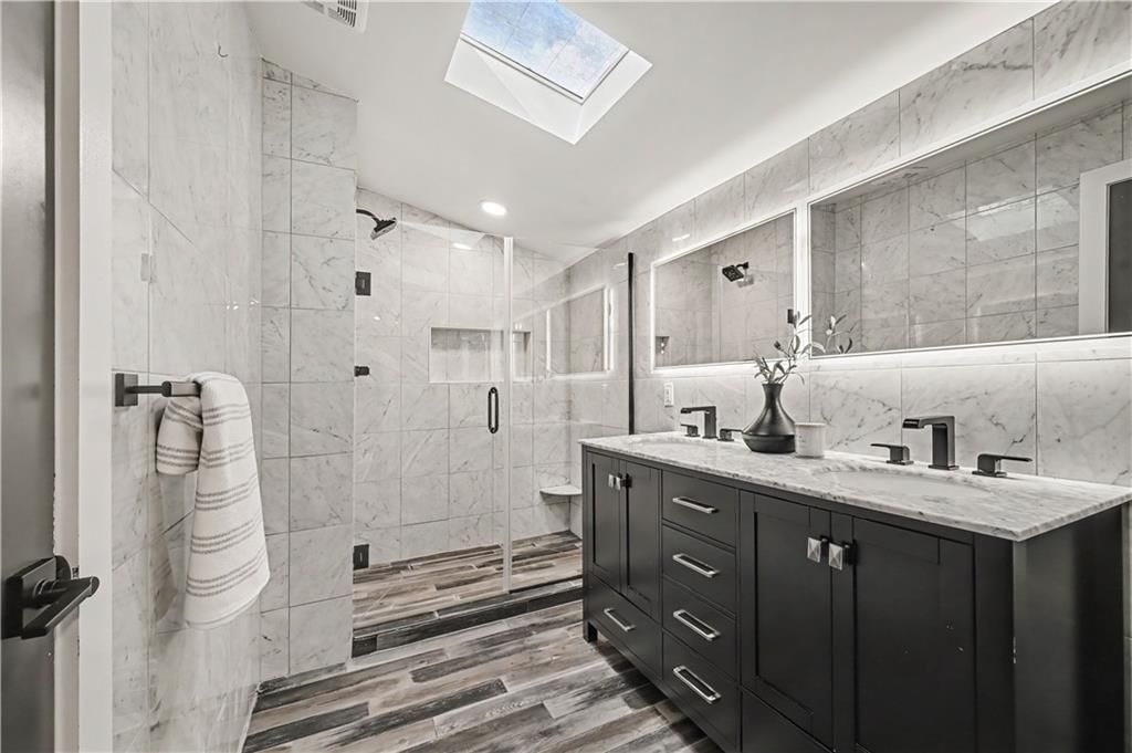 Photo 19: walk-in shower, 2110 W 71st Terrace, Prairie Village, KS 66208