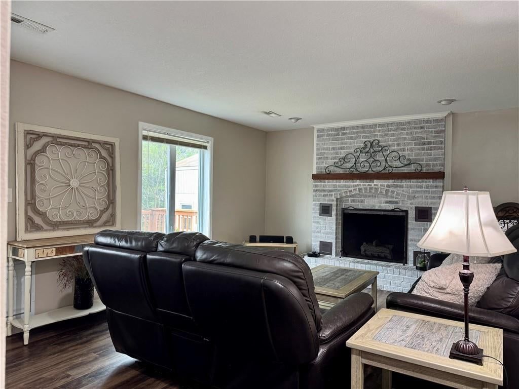 128 SW 26TH Street, Blue Springs, MO