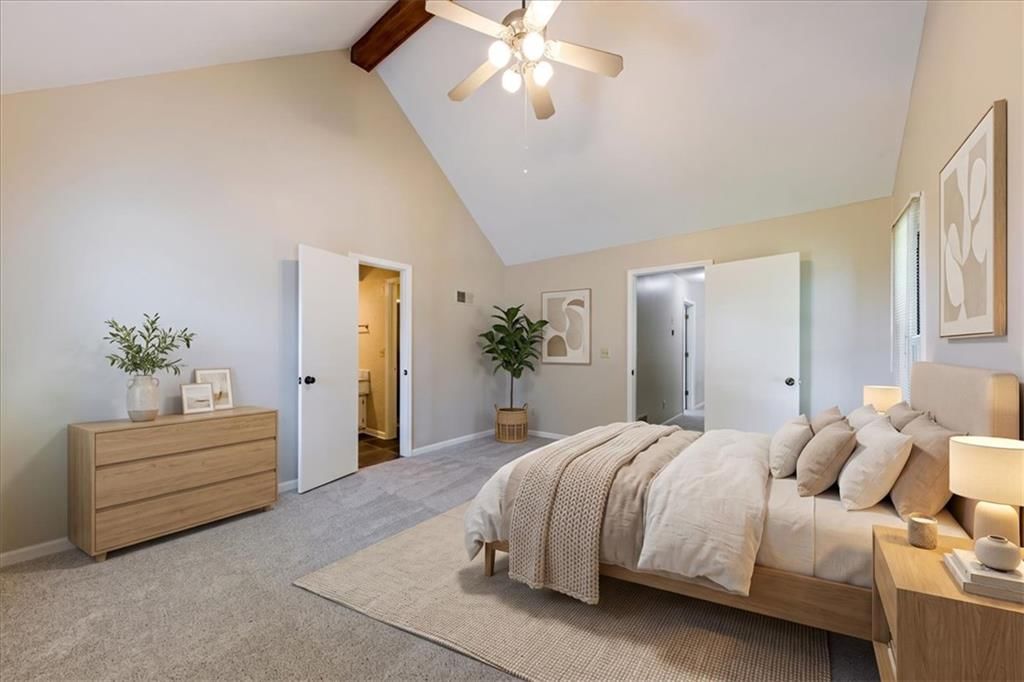 Photo 25 of 35 - 12490 S Ortega Drive, Olathe, KS 66062