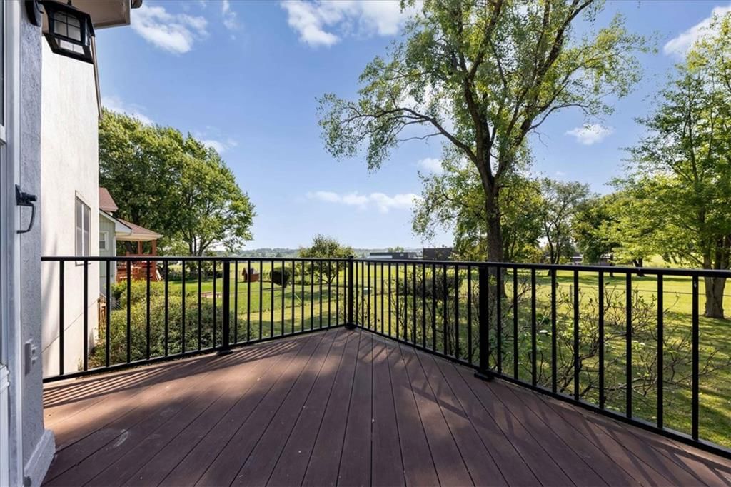 Photo 32 of 35 - 12490 S Ortega Drive, Olathe, KS 66062