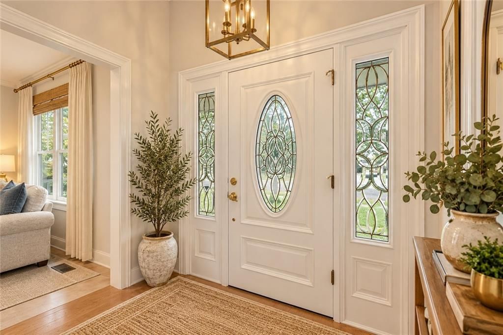 Photo 5 of 42 - 15821 Horton Court, Overland Park, KS 66223