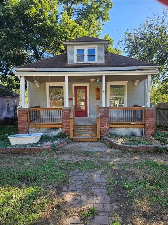 105 E Miami Street, Paola, KS