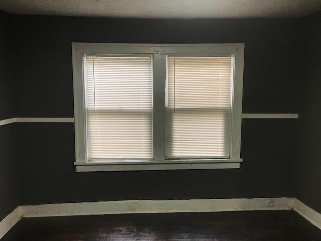 Photo 7 of 15 - 5700 Brooklyn Avenue, Kansas City, MO 64130