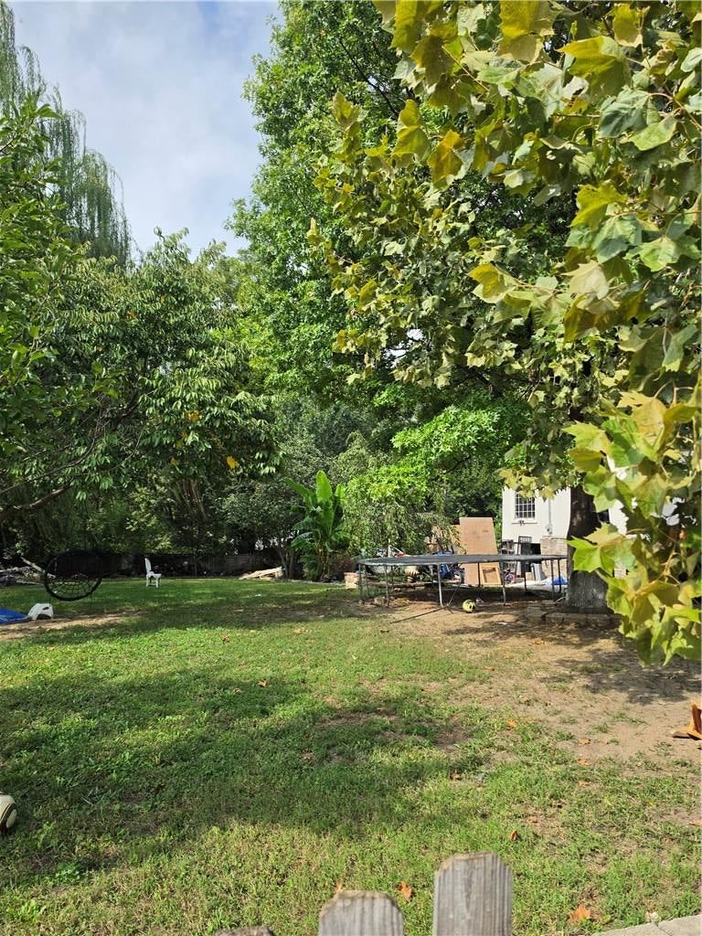344 S 9th Street, Kansas City, KS: listing photo 2