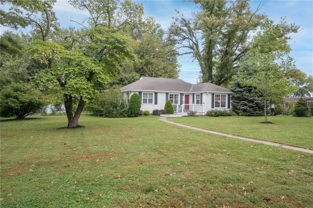 Photo 52 of 55 - 400 NW Frances Road, Lee's Summit, MO 64063
