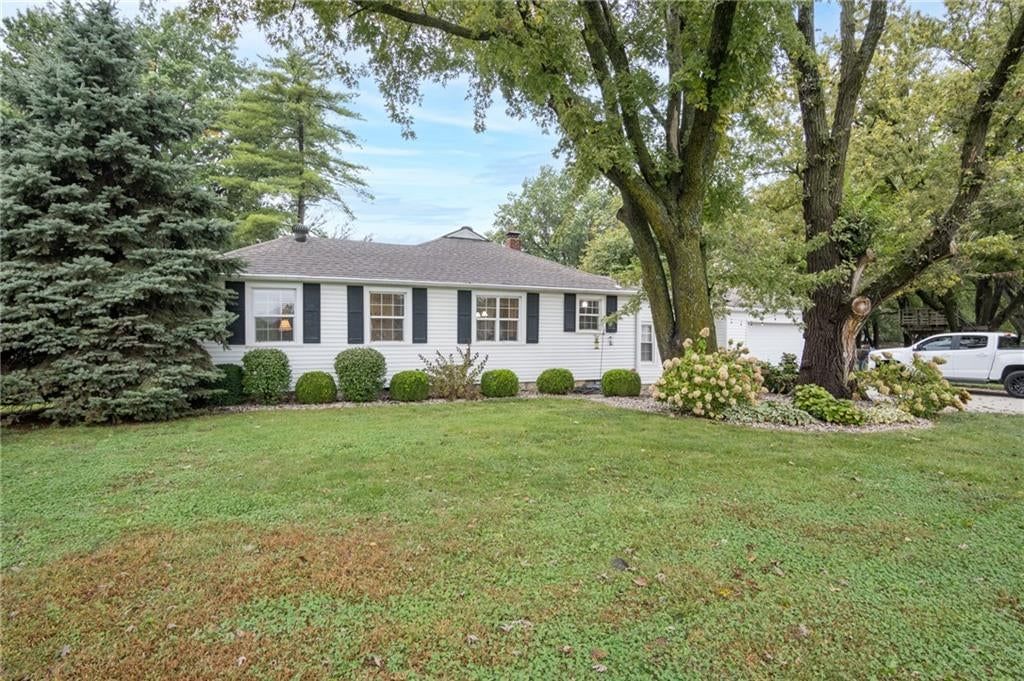 Photo 45 of 55 - 400 NW Frances Road, Lee's Summit, MO 64063