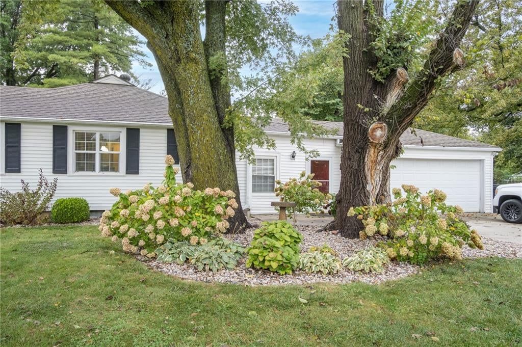 400 NW Frances Road, Lee's Summit, MO