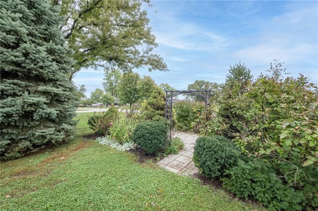 Photo 55 of 55 - 400 NW Frances Road, Lee's Summit, MO 64063