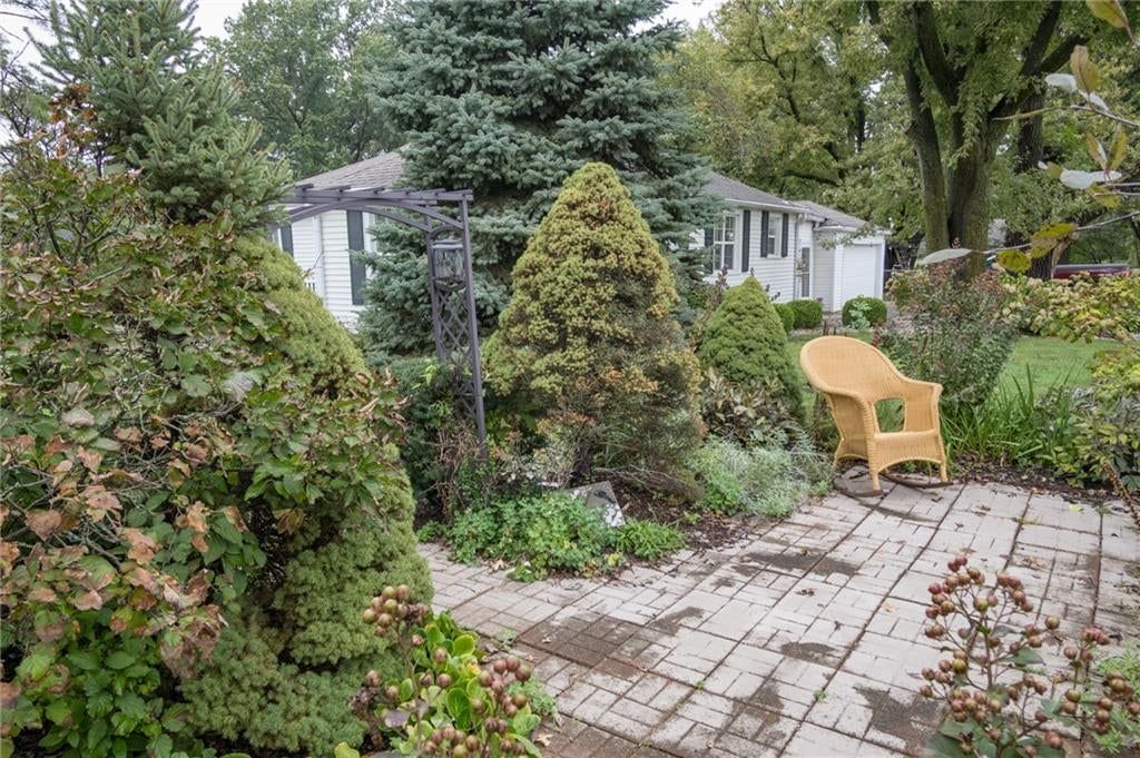 Photo 9 of 55 - 400 NW Frances Road, Lee's Summit, MO 64063