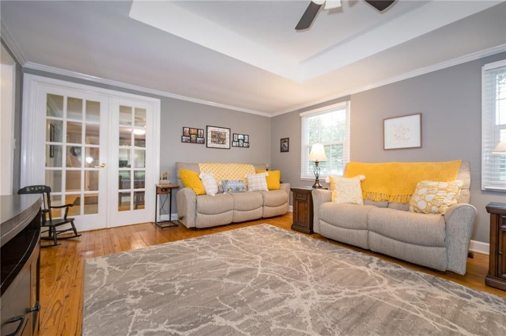 Photo 33 of 55 - 400 NW Frances Road, Lee's Summit, MO 64063