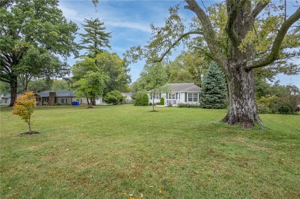 Photo 53 of 55 - 400 NW Frances Road, Lee's Summit, MO 64063