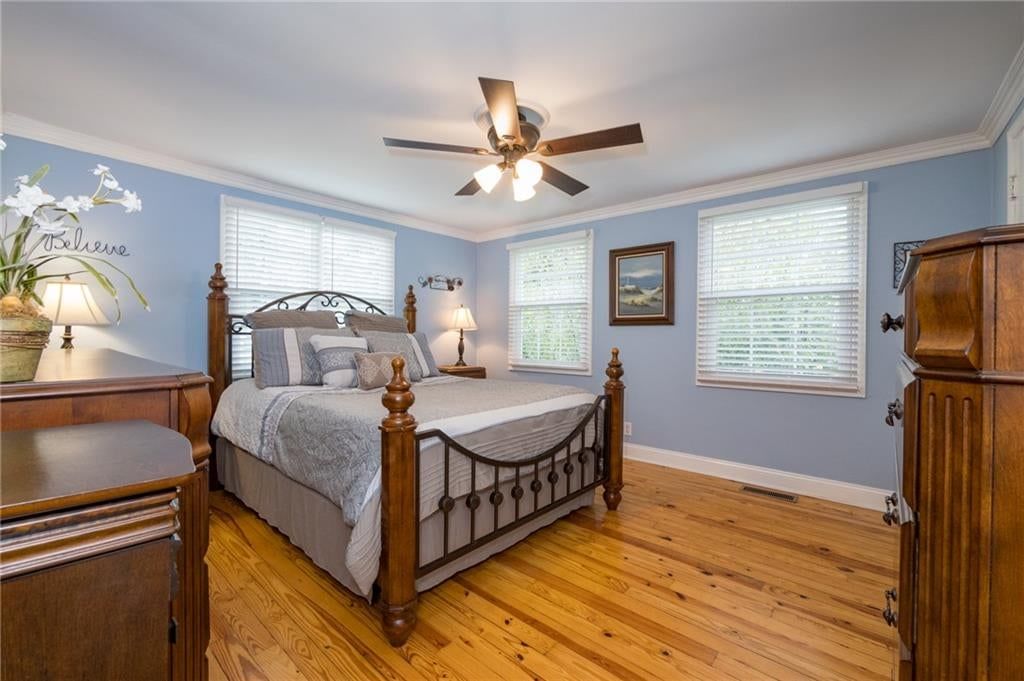 Photo 39 of 55 - 400 NW Frances Road, Lee's Summit, MO 64063