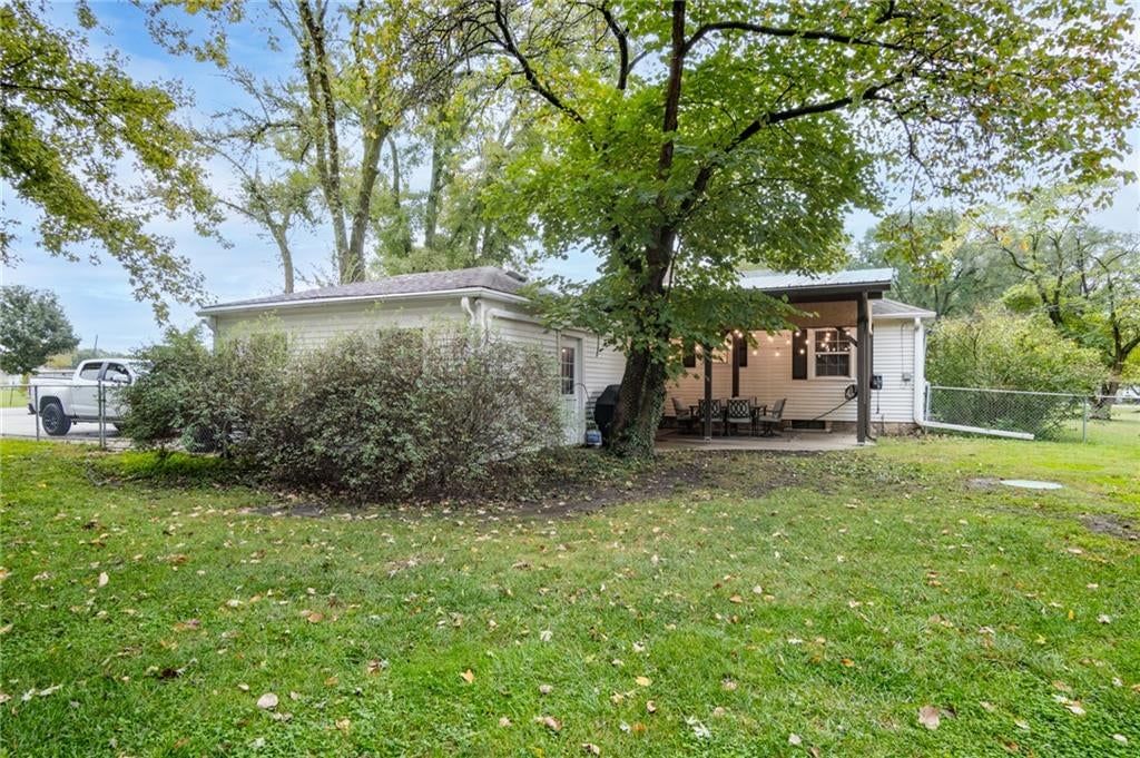 Photo 48 of 55 - 400 NW Frances Road, Lee's Summit, MO 64063
