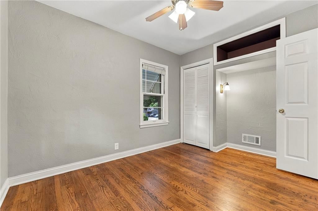 Photo 19 of 46 - 10601 E Sheley Road, Independence, MO 64052