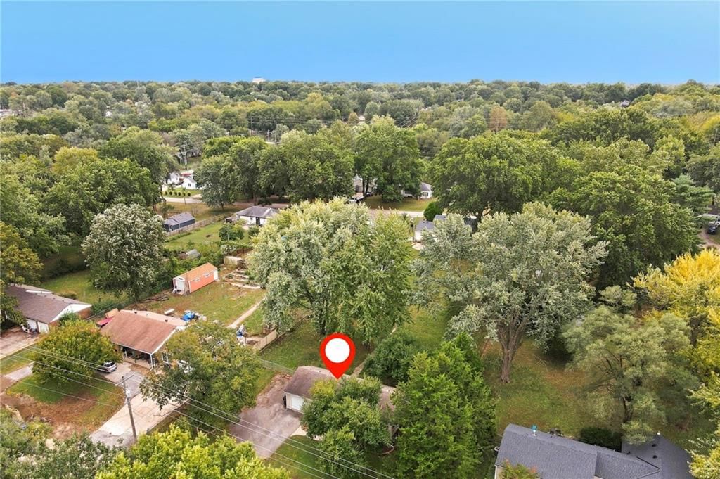 Photo 34 of 46 - 10601 E Sheley Road, Independence, MO 64052