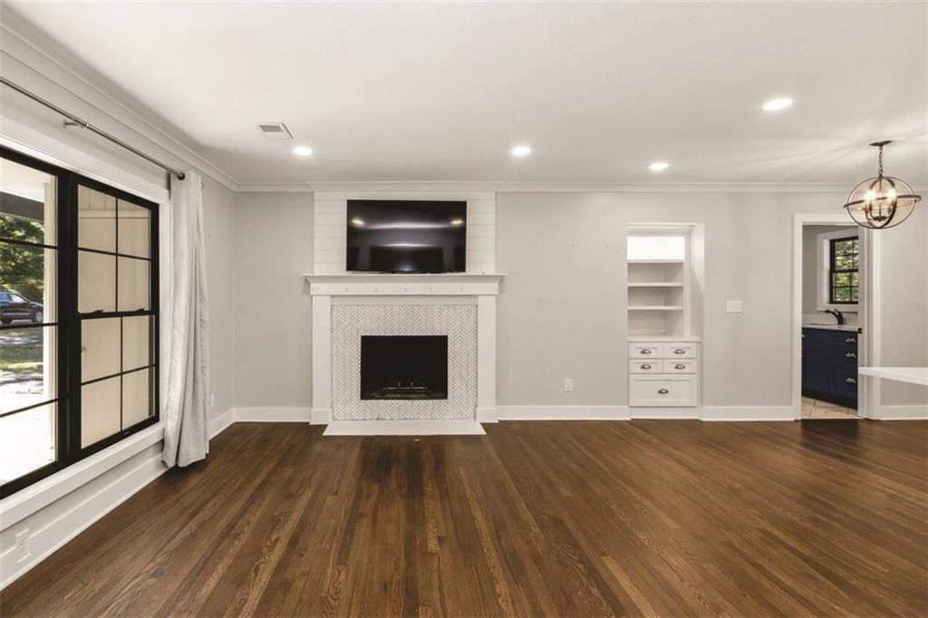 5900 W 62nd Terrace, Mission, KS: listing photo 3