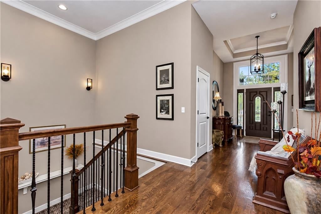 5014 Bradshaw Street, Shawnee, KS: listing photo 3