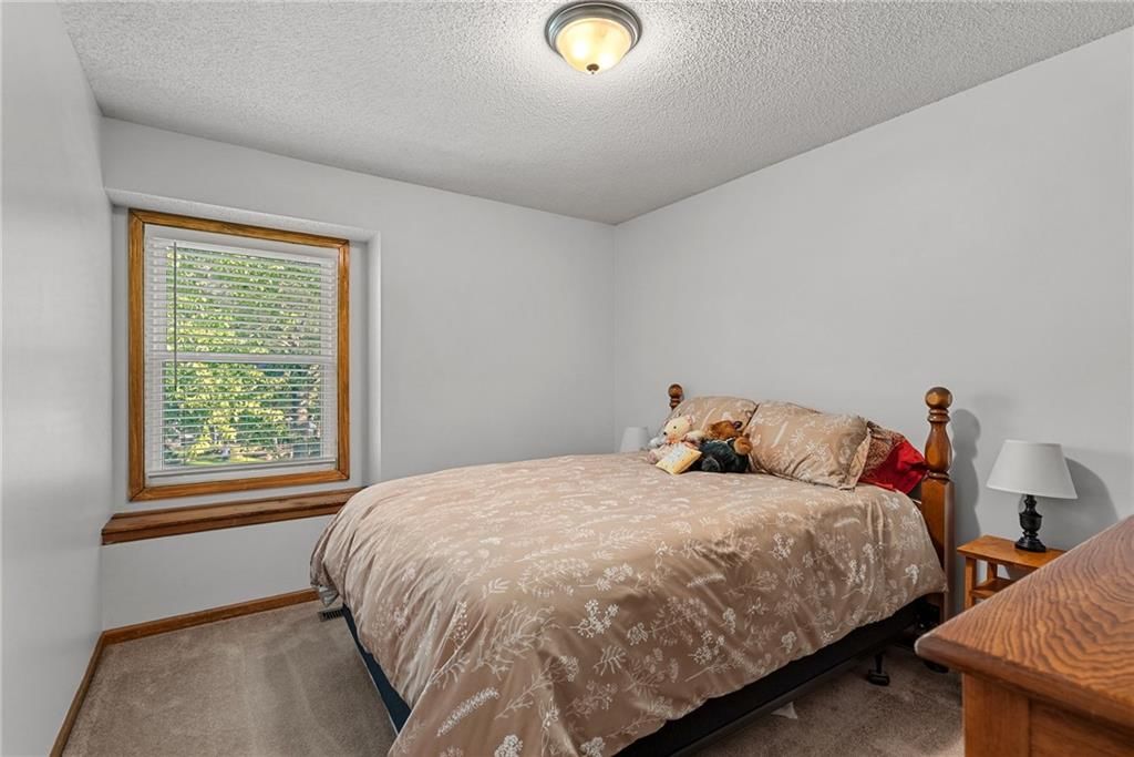 Photo 38 of 47 - 811 N Mesa Street, Olathe, KS 66061