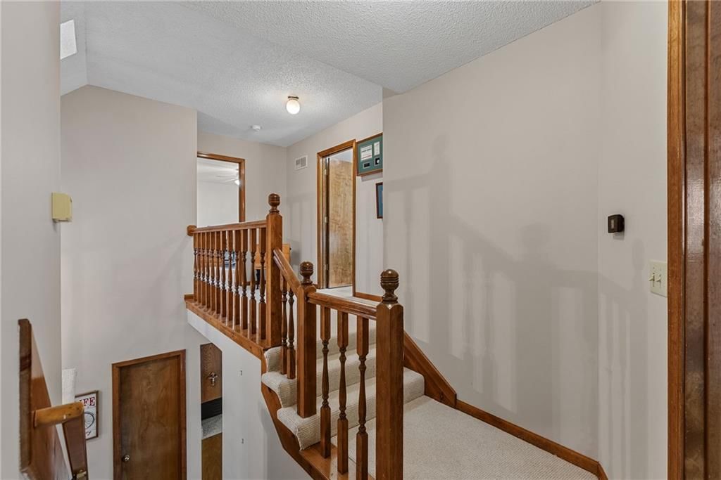 Photo 37 of 47 - 811 N Mesa Street, Olathe, KS 66061