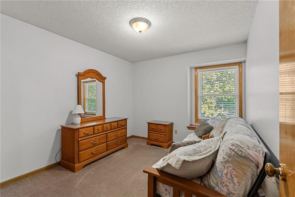 Photo 35 of 47 - 811 N Mesa Street, Olathe, KS 66061