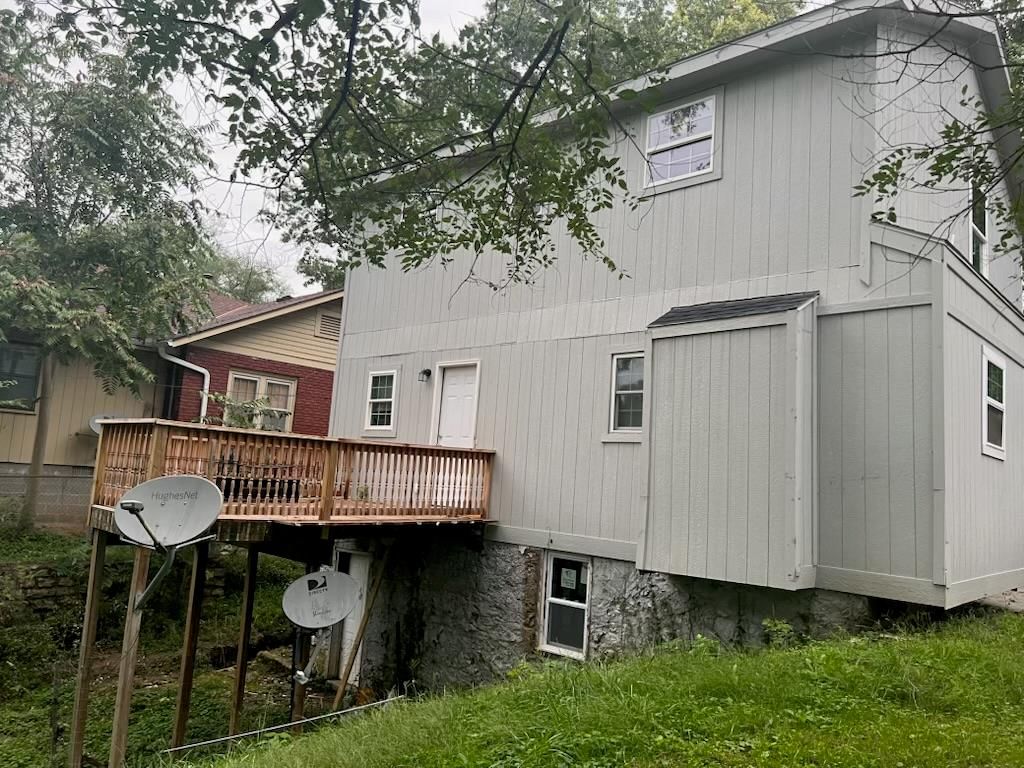 526 S Brookside Avenue, Independence, MO: listing photo 2