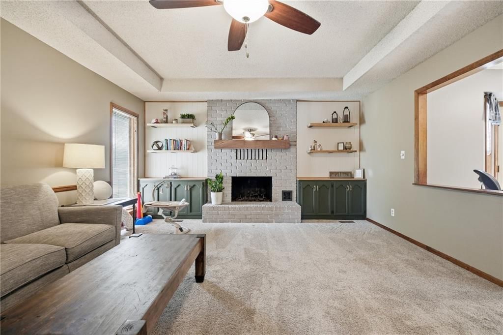 702 Raven Street, Raymore, MO: listing photo 2