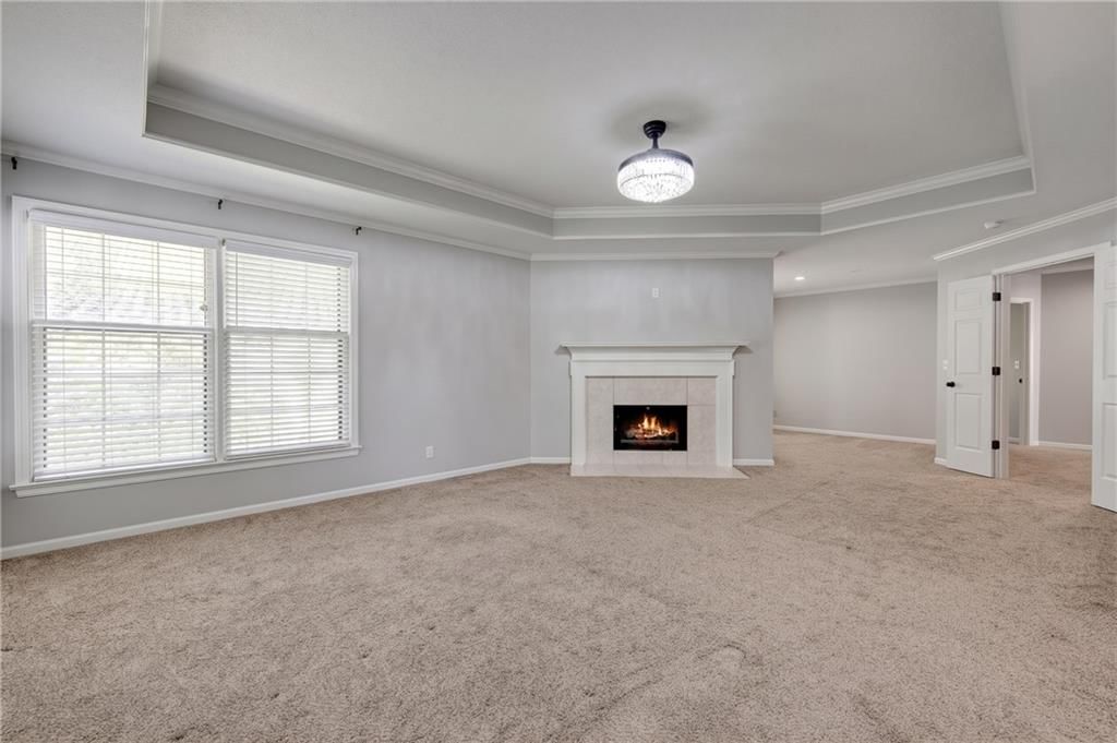 Photo 10 of 38 - 5444 W 129th Terrace, Leawood, KS 66209