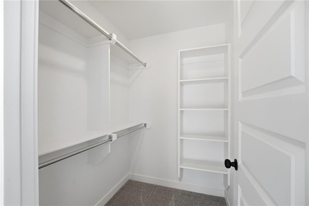 Photo 26 of 31 - 18425 W 195th Street, Spring Hill, KS 66083