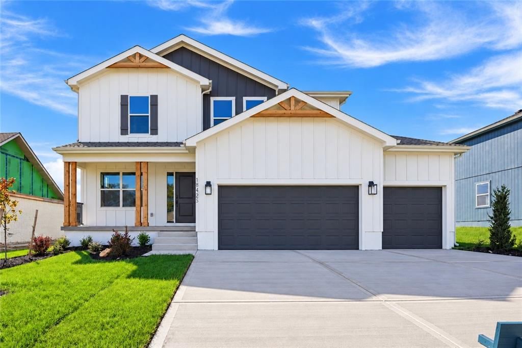 Photo 31 of 31 - 18425 W 195th Street, Spring Hill, KS 66083