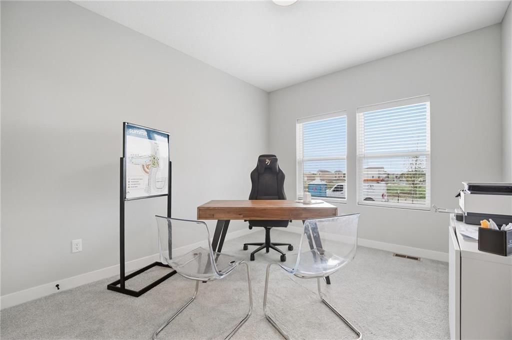 Photo 34 of 38 - 1212 SE Ranchland Drive, Lee's Summit, MO 64081