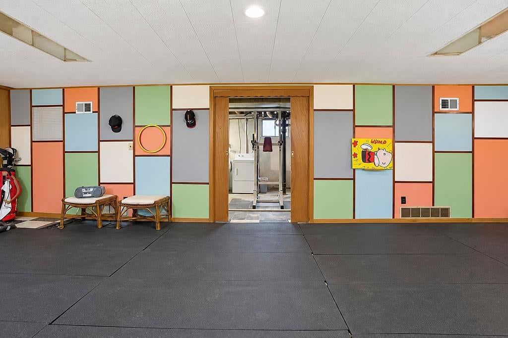 Photo 26 of 34 - 3109 W 79th Terrace, Prairie Village, KS 66208