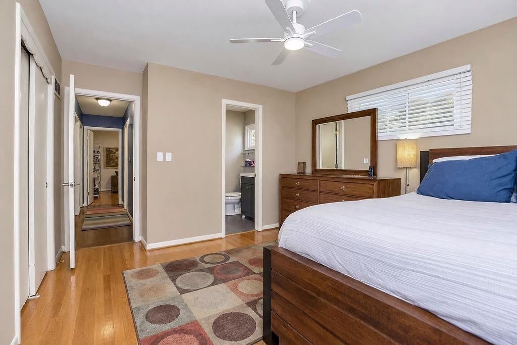 Photo 19 of 34 - 3109 W 79th Terrace, Prairie Village, KS 66208