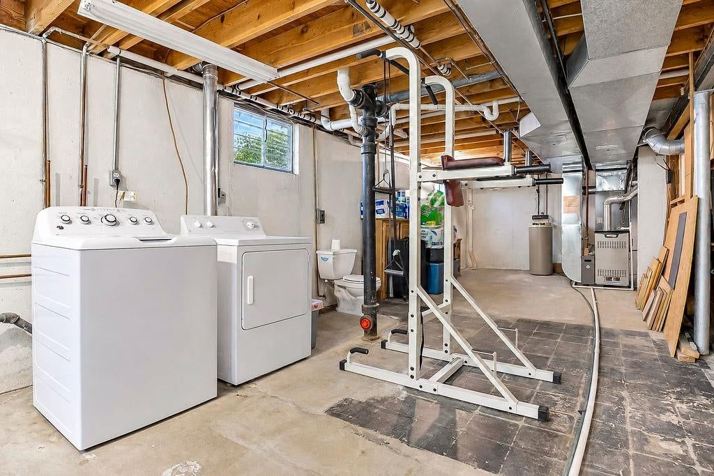 Photo 31 of 34 - 3109 W 79th Terrace, Prairie Village, KS 66208