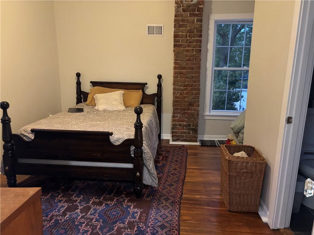 808 W 29th Street, Kansas City, MO: listing photo 3