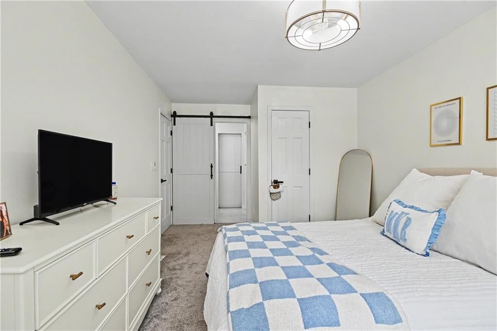 Photo 31 of 33 - 5100 W 131st Street, Leawood, KS 66209