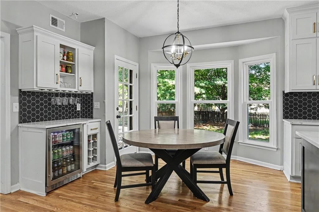 Photo 13 of 33, 5100 W 131st Street, Leawood, KS 66209
