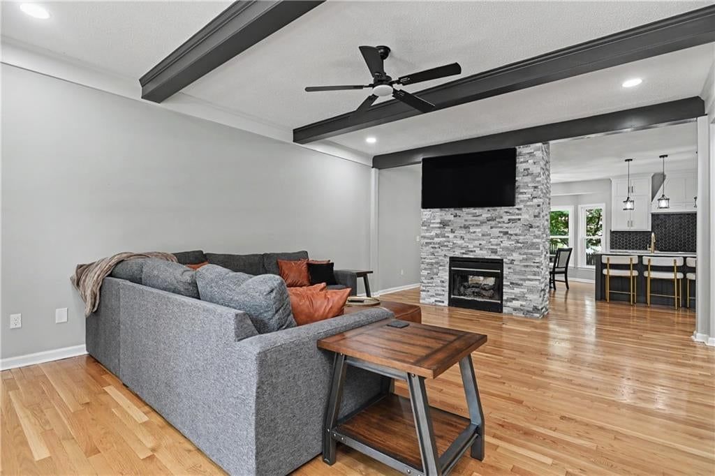 Photo 7 of 33, 5100 W 131st Street, Leawood, KS 66209