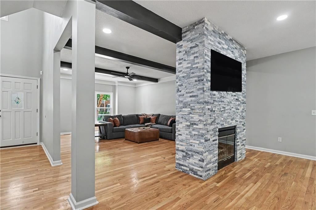 Photo 9 of 33 - 5100 W 131st Street, Leawood, KS 66209