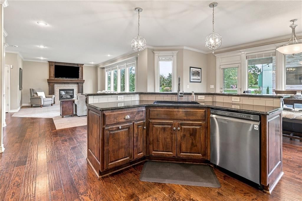 Photo 8 of 58 - 104 SW Shores Drive, Blue Springs, MO 64064