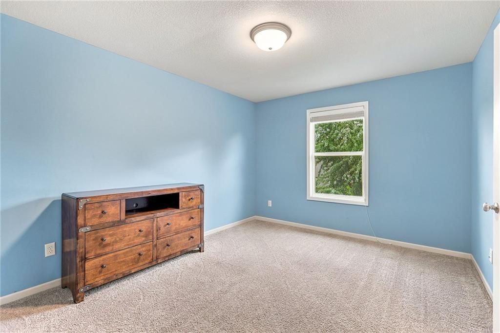 Photo 23 of 58 - 104 SW Shores Drive, Blue Springs, MO 64064