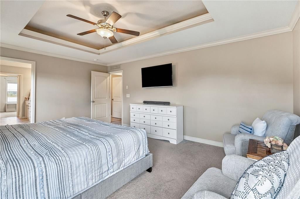 Photo 36 of 58 - 104 SW Shores Drive, Blue Springs, MO 64064
