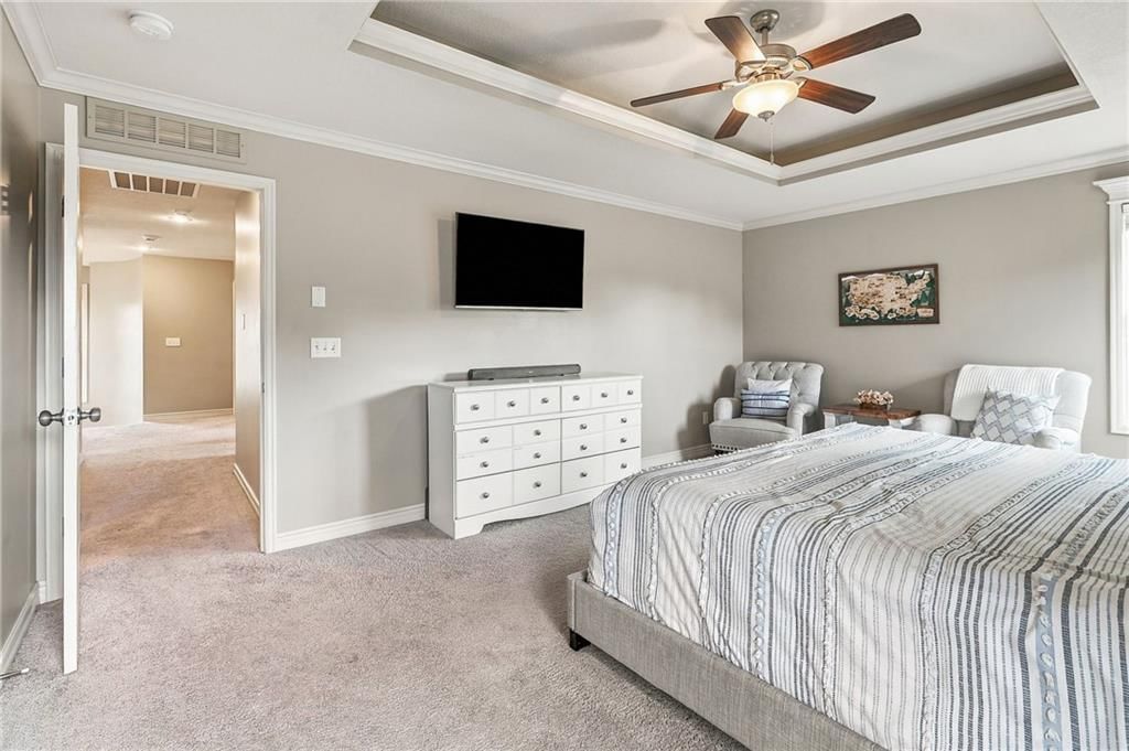 Photo 37 of 58 - 104 SW Shores Drive, Blue Springs, MO 64064