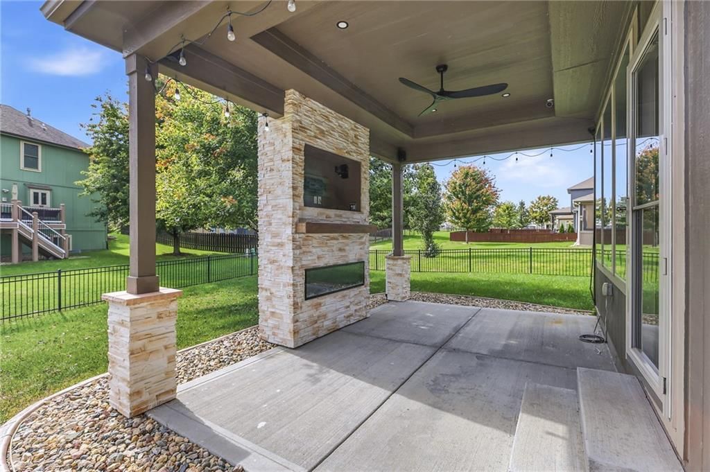 Photo 56 of 58 - 104 SW Shores Drive, Blue Springs, MO 64064